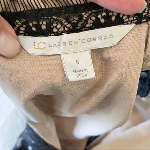 Lauren Conrad Lace Black Tank Halter Top Women's Top Size Small - Picture 6 of 7